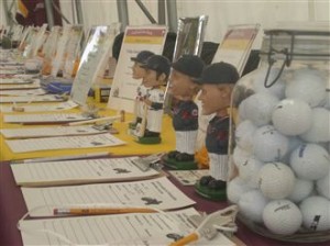 Hold an auction