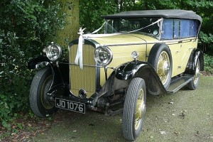 vintage wedding car