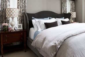 comfortable bed room