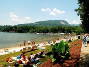Rumbling Bald Resort