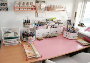 desk top craft supplies