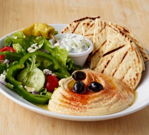 Hummus and pita chips