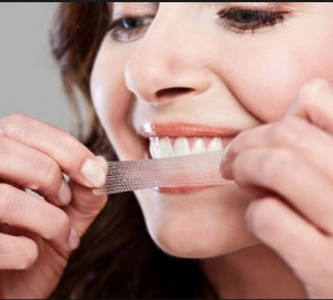 Teeth whitener
