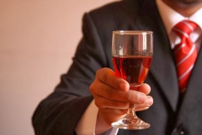 wine snob gifts