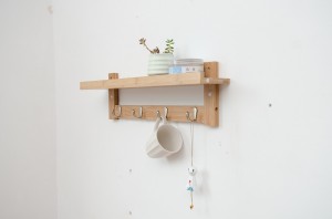 Coat rack with shelf