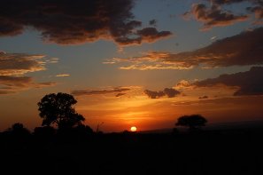 african sunset color