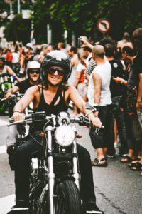 11 Best Summer Motorcycle Riding Accessories