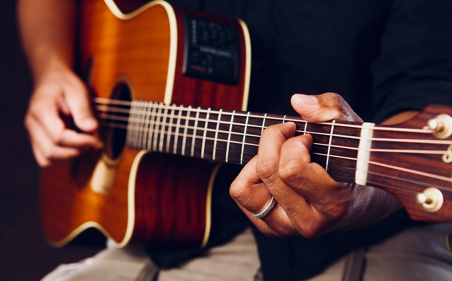 Reading Guitar Tabs